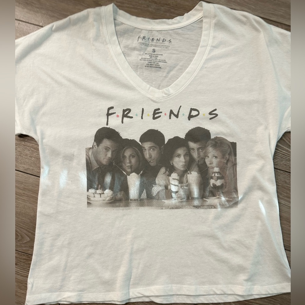 NWT FRIENDS TV SHOW black & white milkshake shirt for women size S
